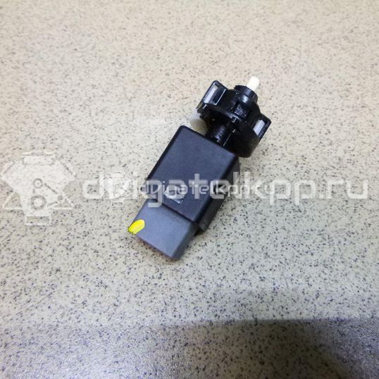 Фото Датчик включения стопсигнала  938103S700 для hyundai Creta