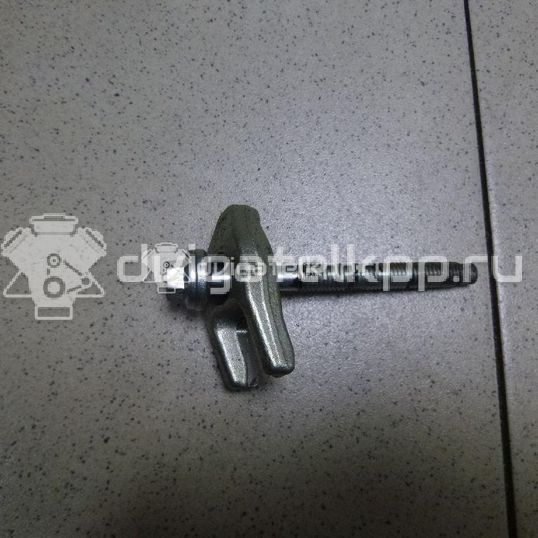 Фото Кронштейн форсунки  1661000q0a для Nissan Qashqai / X-Trail