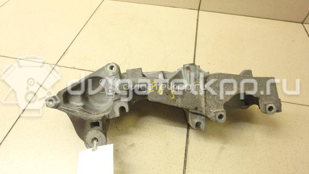 Фото Кронштейн генератора  8200527320 для Nissan Qashqai / X-Trail {forloop.counter}}