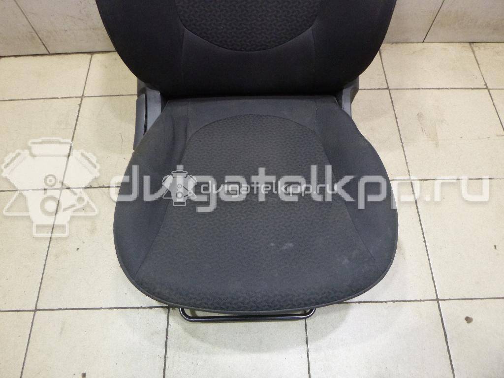 Фото Сиденье переднее правое  884004Y010CEY для kia RIO {forloop.counter}}