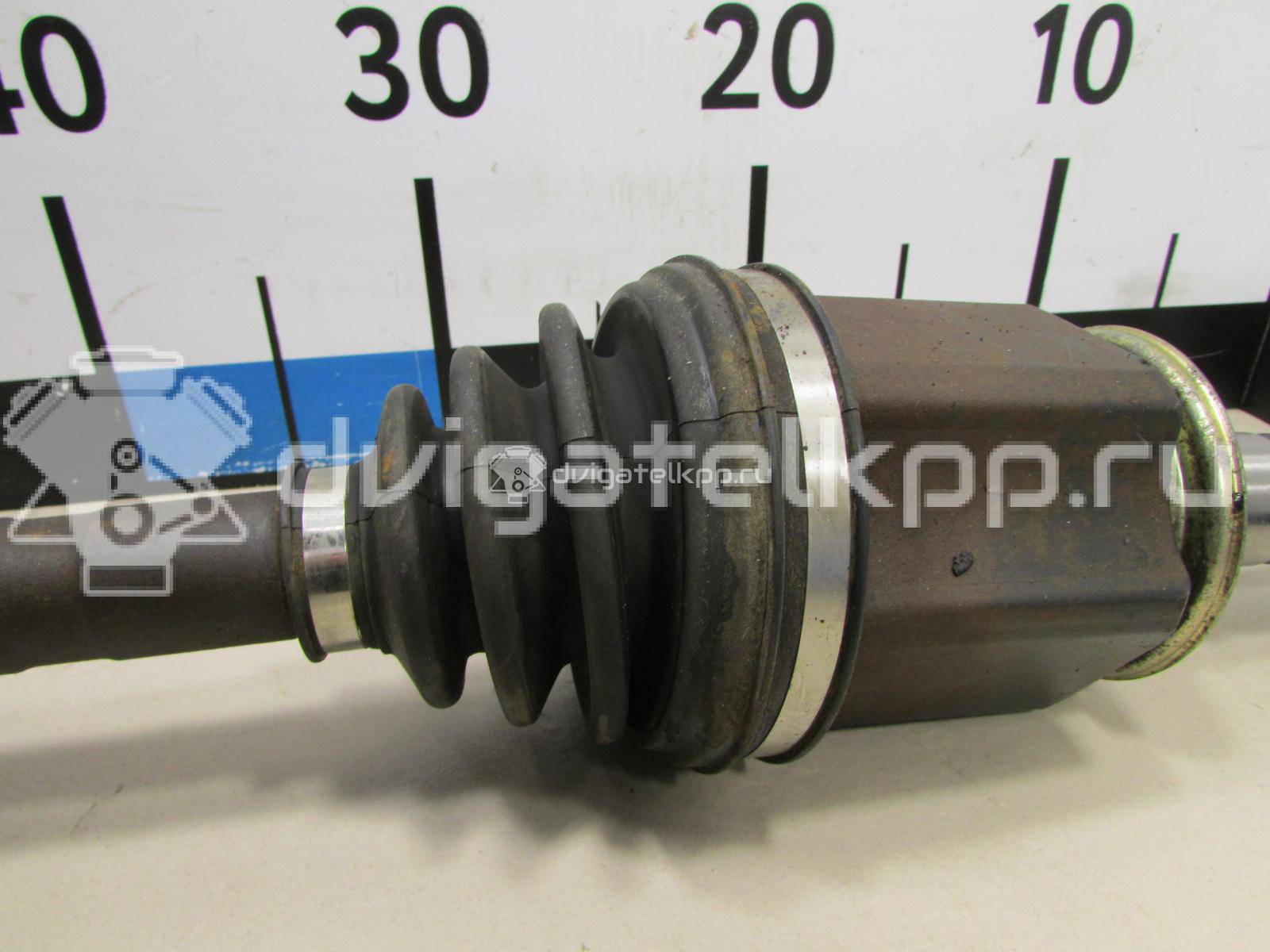Фото Полуось передняя левая  TDB500110 для Land Rover Range Rover / Discovery {forloop.counter}}