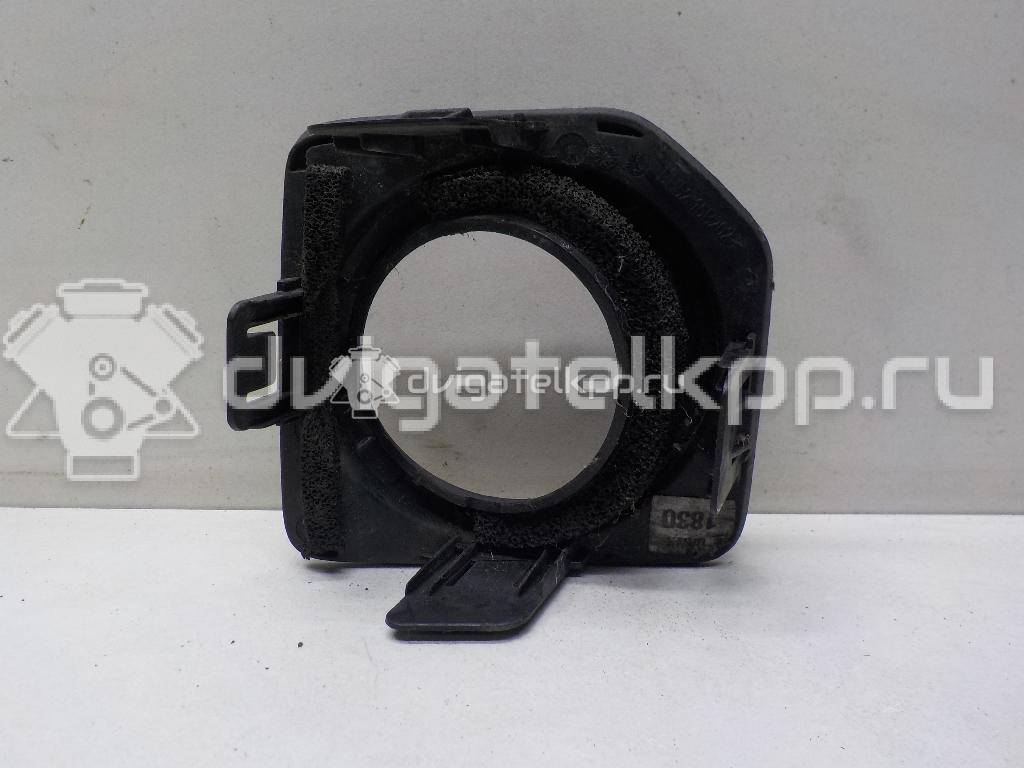 Фото Рамка противотуманной фары правой  LR022187 для Land Rover Freelander {forloop.counter}}