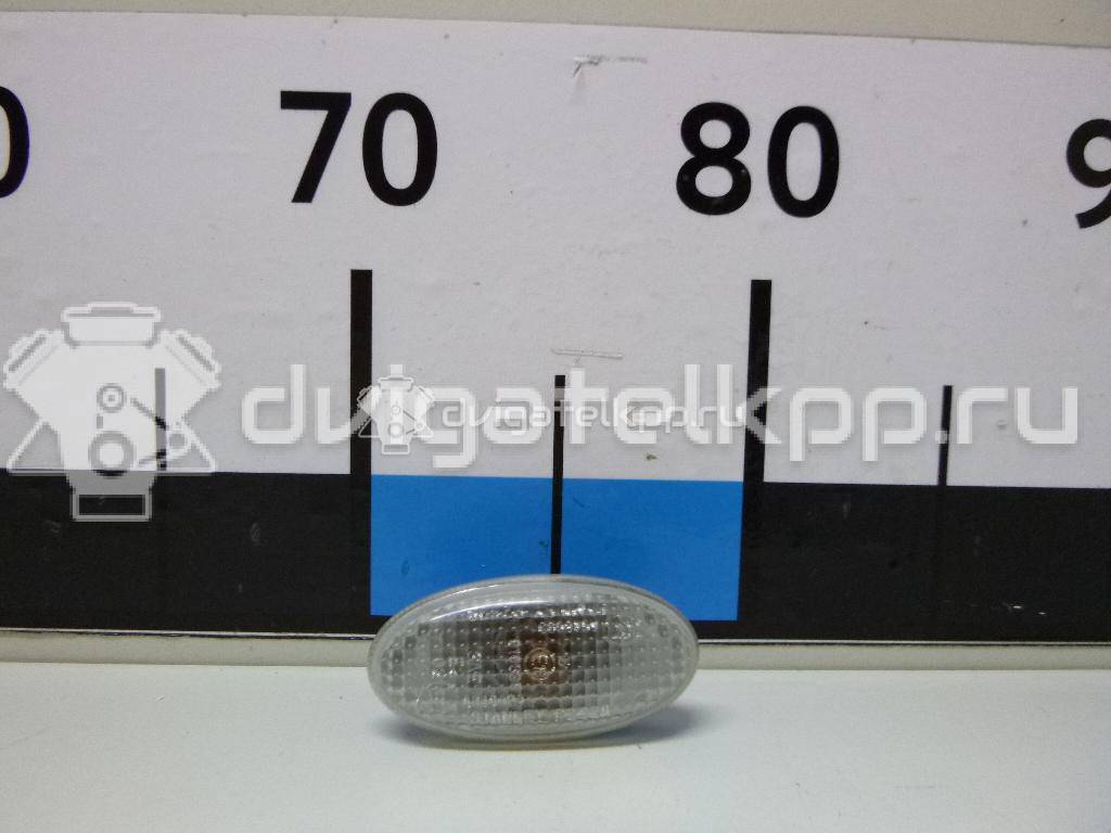 Фото Повторитель на крыло белый  GJ6A51120D для Mazda Mpv / Bt-50 Cd, Un / Bt-50 / 6 / 3 {forloop.counter}}