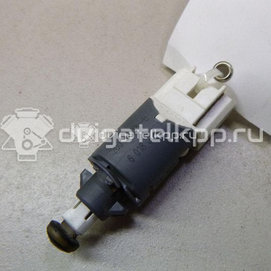 Фото Датчик включения стопсигнала  8200168238 для mercedes benz Citan W415