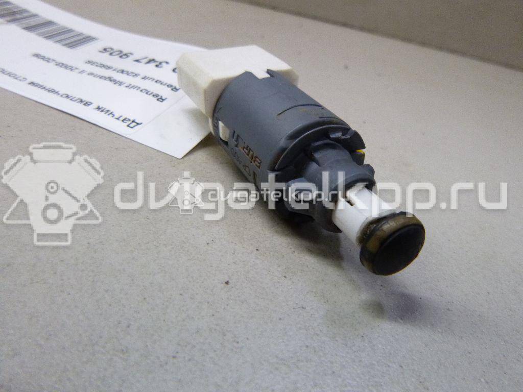 Фото Датчик включения стопсигнала  8200168238 для mercedes benz Citan W415 {forloop.counter}}