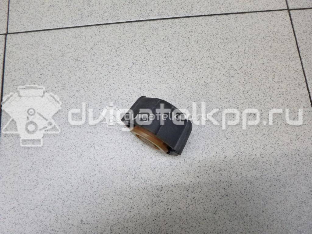 Фото Крышка расширительного бачка  8200048024 для Nissan Primastar X83 / Micra / Note / Nv200 / Kubistar {forloop.counter}}