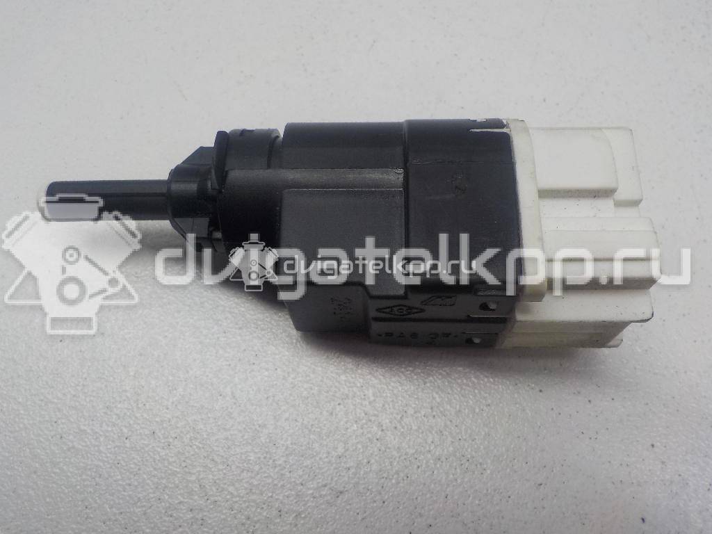 Фото Датчик включения стопсигнала  253206170R для nissan Almera (G15) {forloop.counter}}