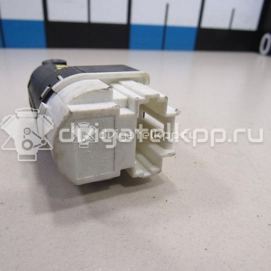Фото Датчик включения стопсигнала  253206170r для vaz Lada Largus