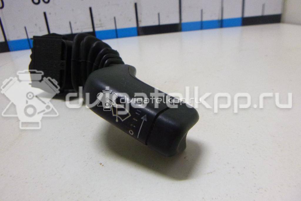 Фото Переключатель поворотов подрулевой  90560990 для Opel Astra / Zafira {forloop.counter}}