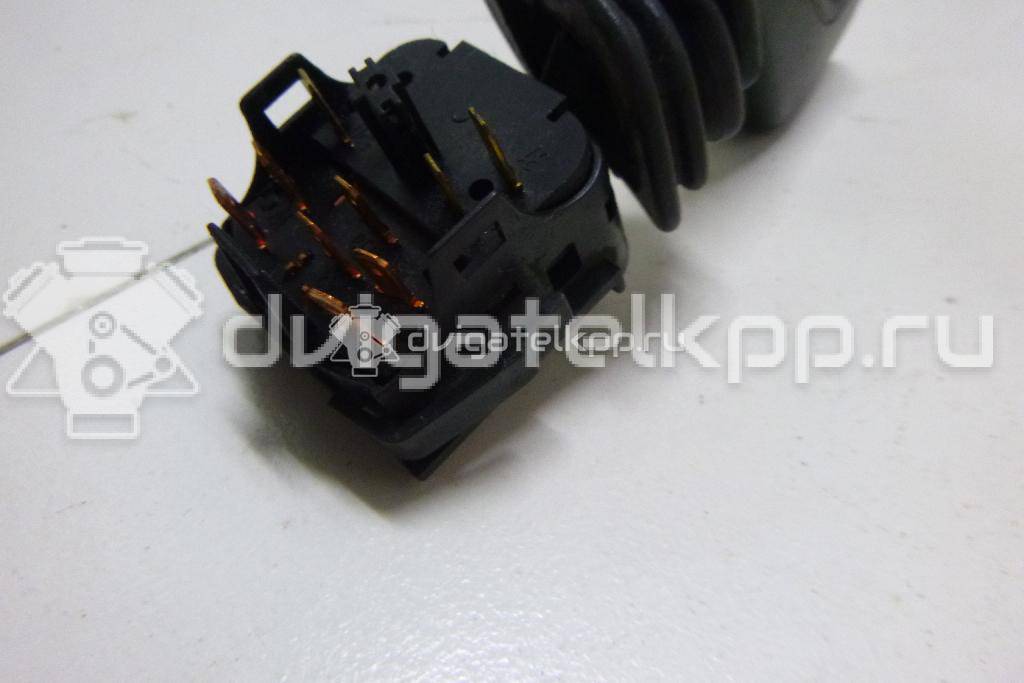 Фото Переключатель поворотов подрулевой  90560990 для Opel Astra / Zafira {forloop.counter}}