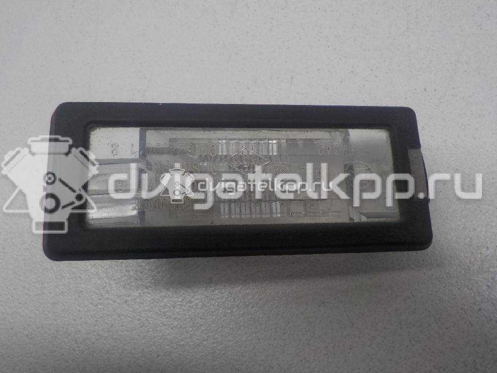 Фото Фонарь подсветки номера  8200013577 для Renault Modus Grand F Jp0 / Megane / Clio / Laguna / Scénic {forloop.counter}}