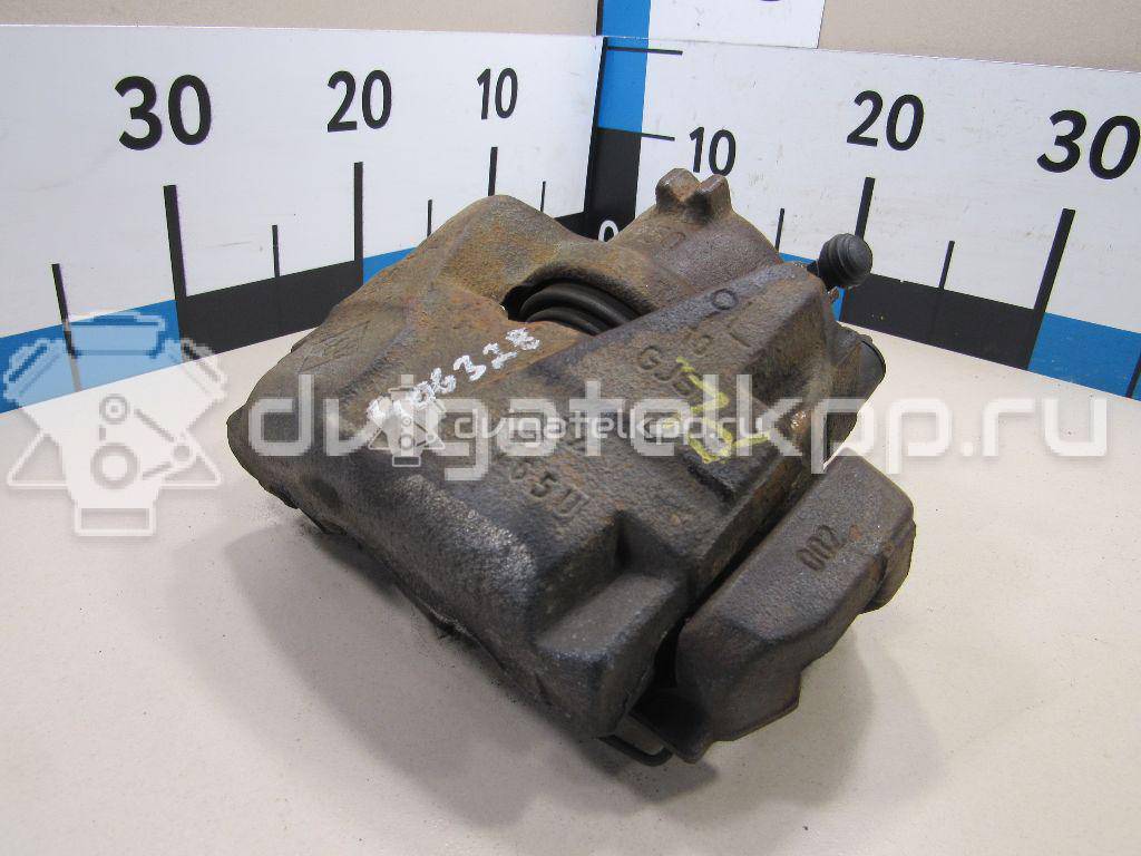 Фото Суппорт тормозной передний левый  410111495R для Renault Megane / Scénic / Grand / Captur J5 / Fluence L30 {forloop.counter}}