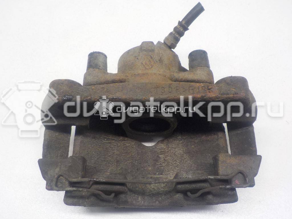 Фото Суппорт тормозной передний правый  410018218R для Renault Megane / Scénic / Grand / Captur J5 / Fluence L30 {forloop.counter}}