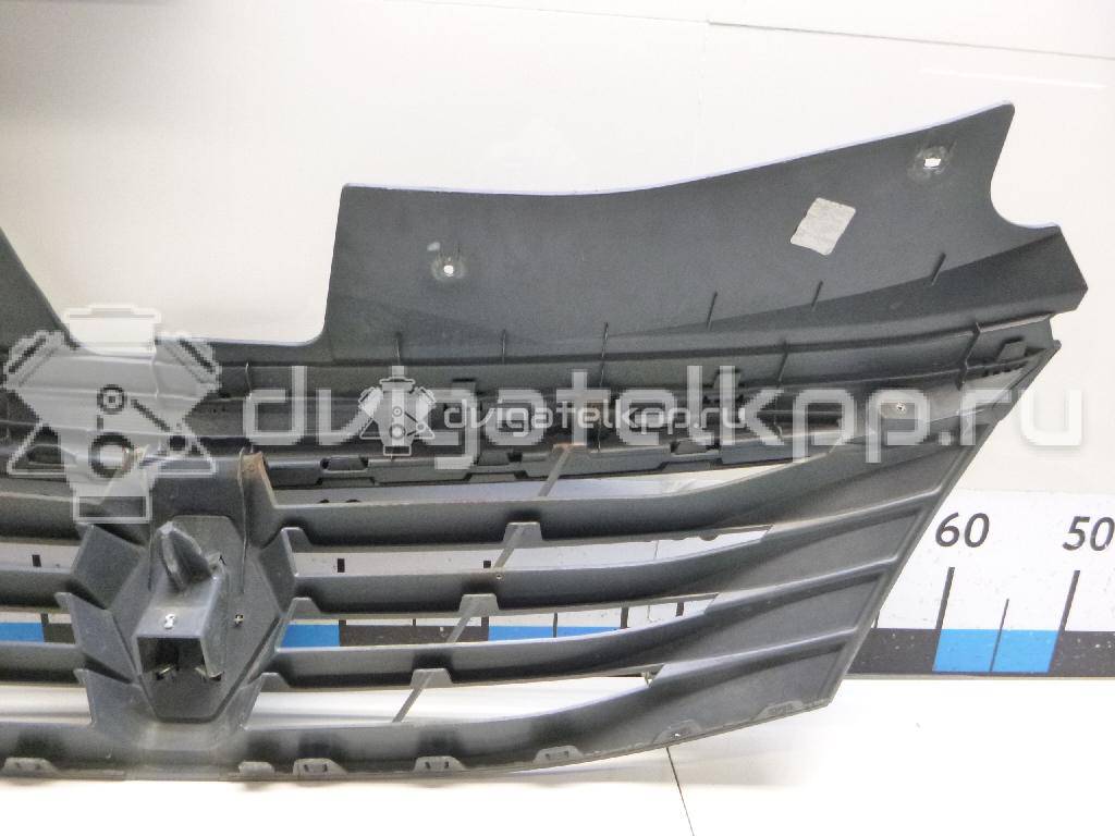Фото Решетка радиатора  8200752748 для Renault Logan {forloop.counter}}