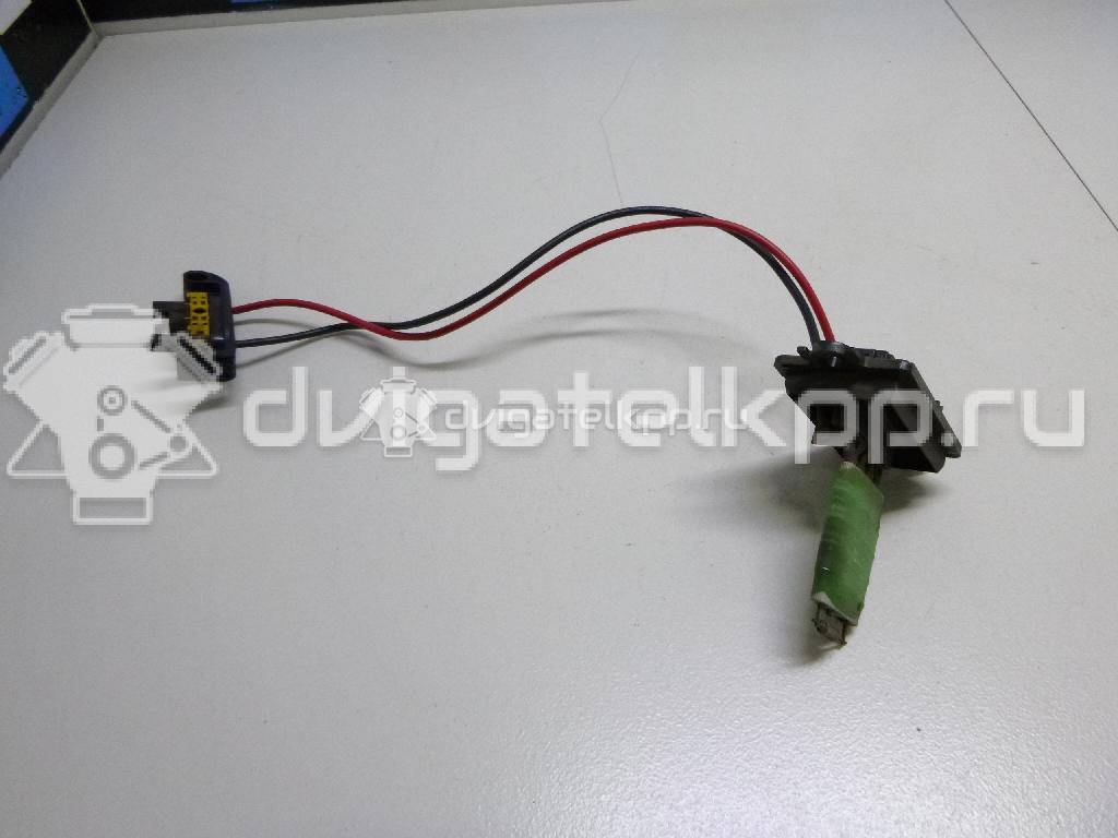 Фото Резистор отопителя  7701207717 для Renault Modus Grand F Jp0 / Megane / Clio / Laguna / Scénic {forloop.counter}}