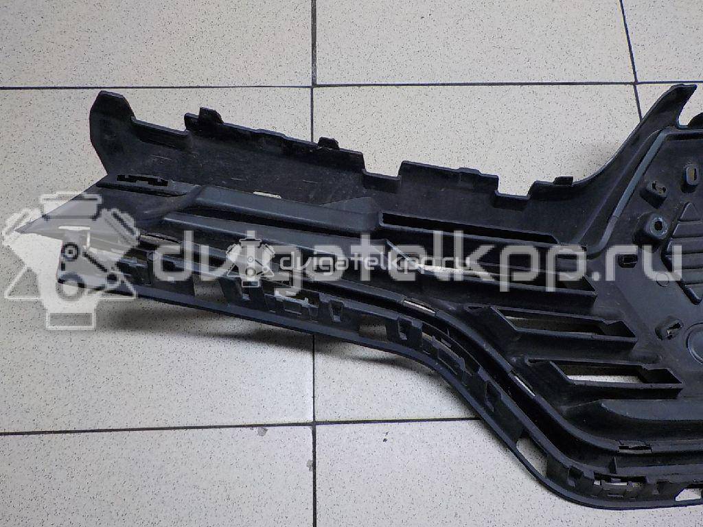 Фото Решетка радиатора  623102335R для Renault Captur J5 {forloop.counter}}