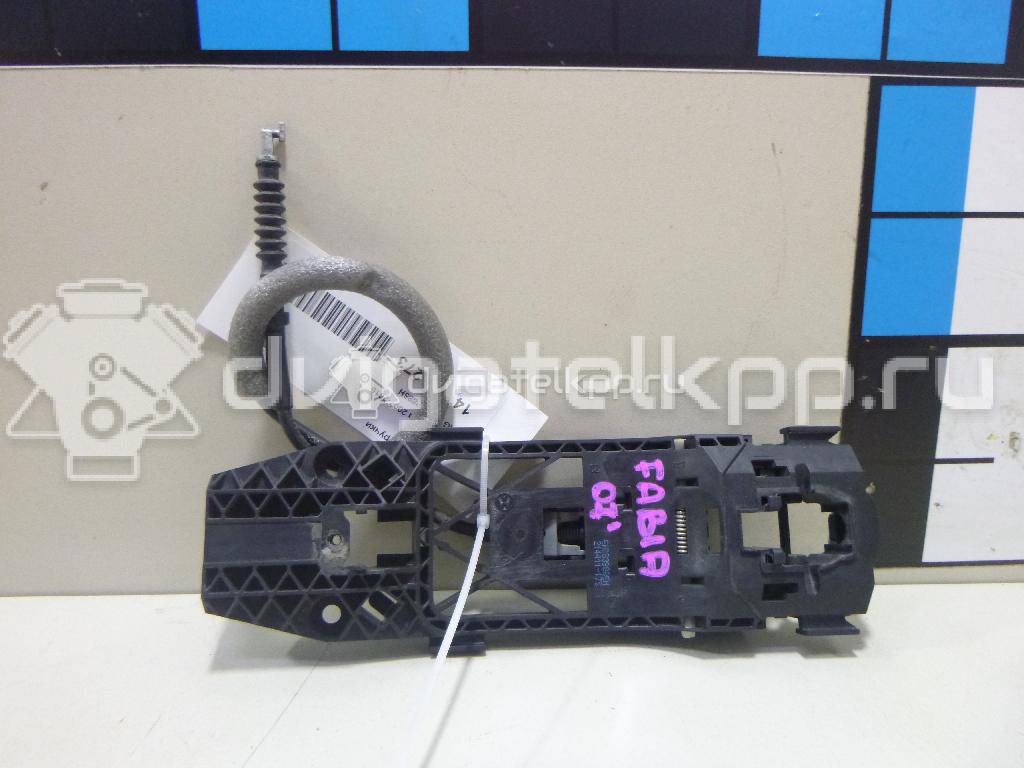 Фото Кронштейн ручки  5N0839885H для seat Alhambra {forloop.counter}}