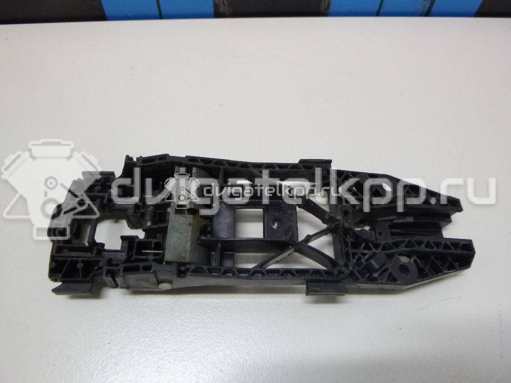 Фото Кронштейн ручки  5N0839885H для seat Alhambra {forloop.counter}}