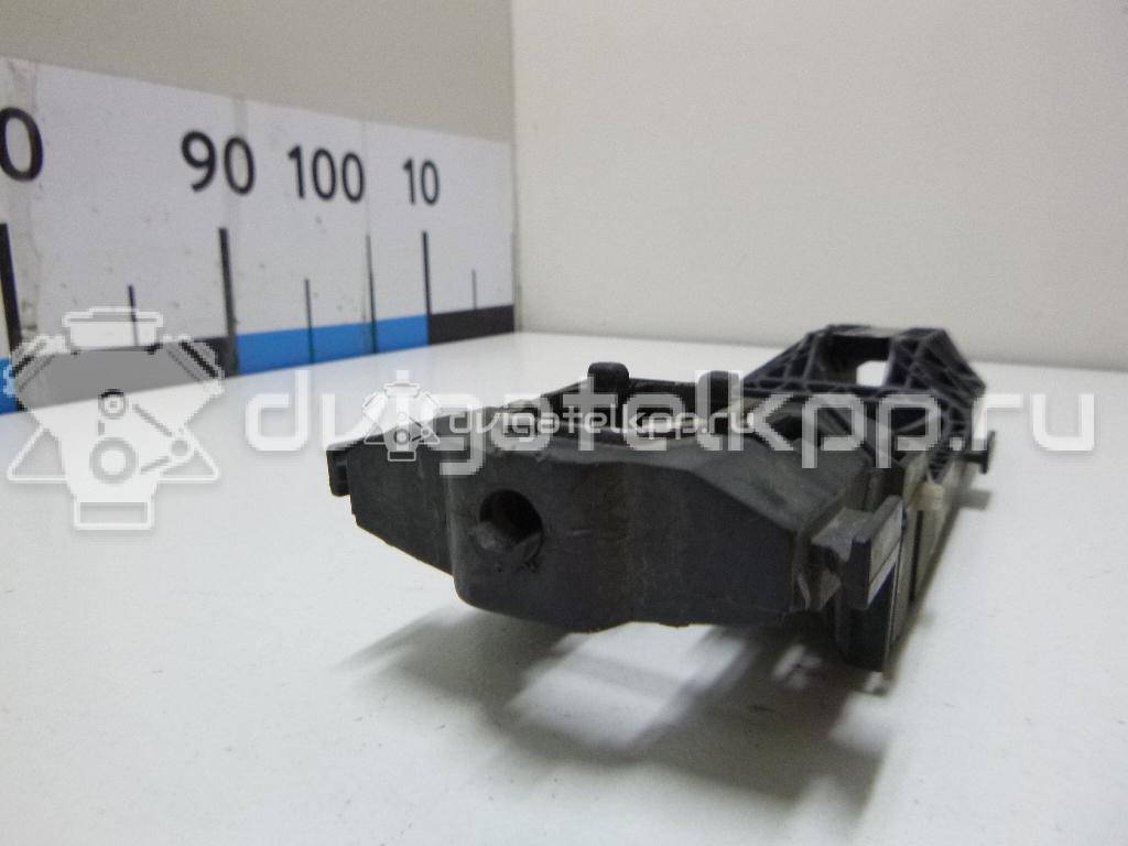 Фото Кронштейн ручки  5N0839885H для seat Alhambra {forloop.counter}}