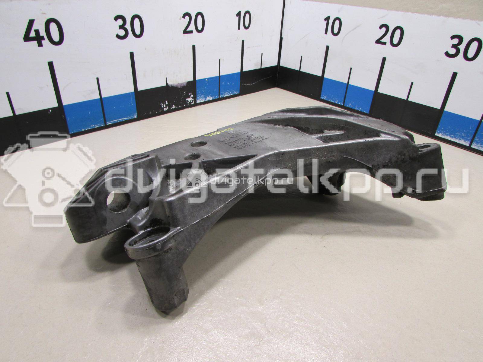 Фото Кронштейн двигателя правый  06J199207P для seat Altea {forloop.counter}}