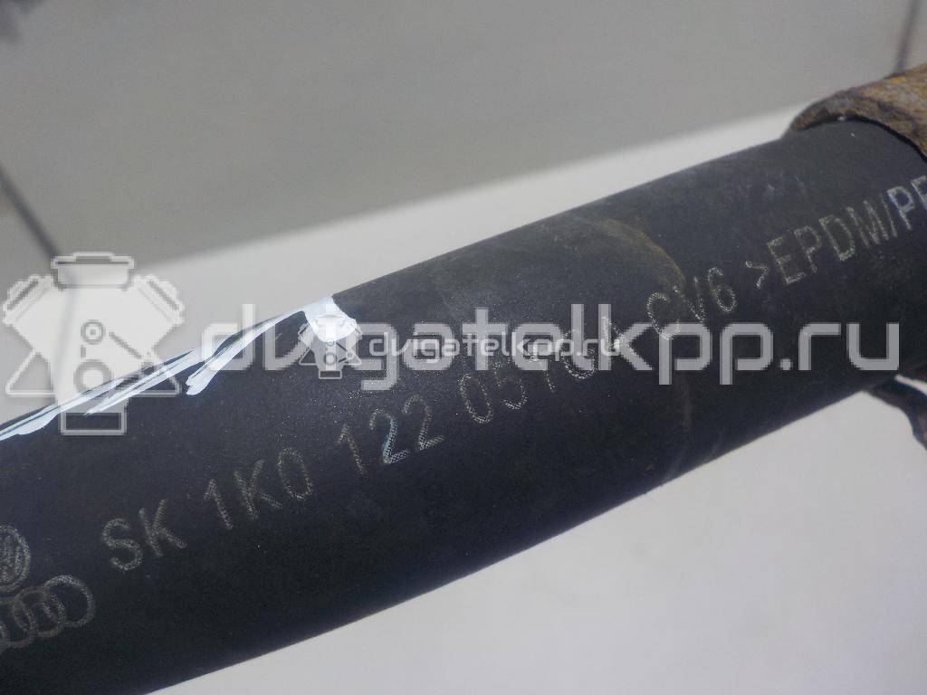 Фото Патрубок радиатора  1k0122051ga для audi A3 [8P1] {forloop.counter}}