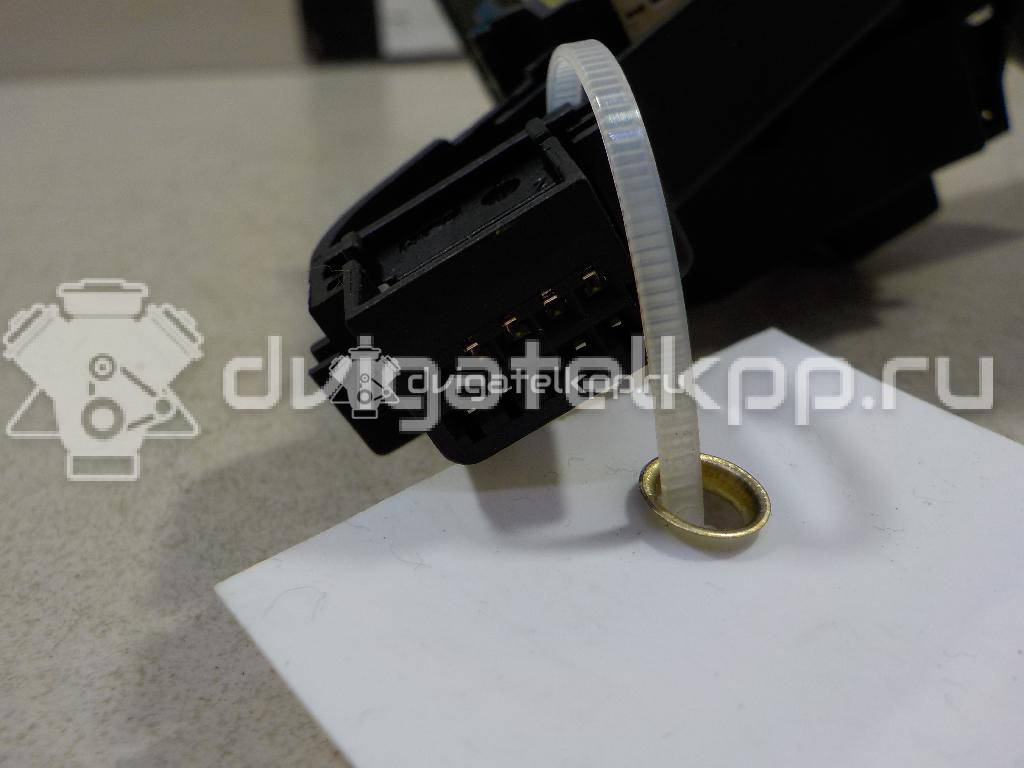 Фото Переключатель поворотов подрулевой  1k0953513e для Seat Leon / Toledo / Altea {forloop.counter}}