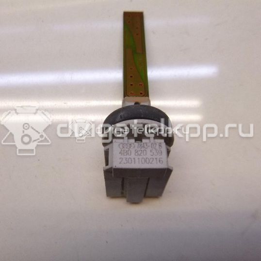 Фото Датчик температуры воздуха  4b0820539 для audi A8 [4N]
