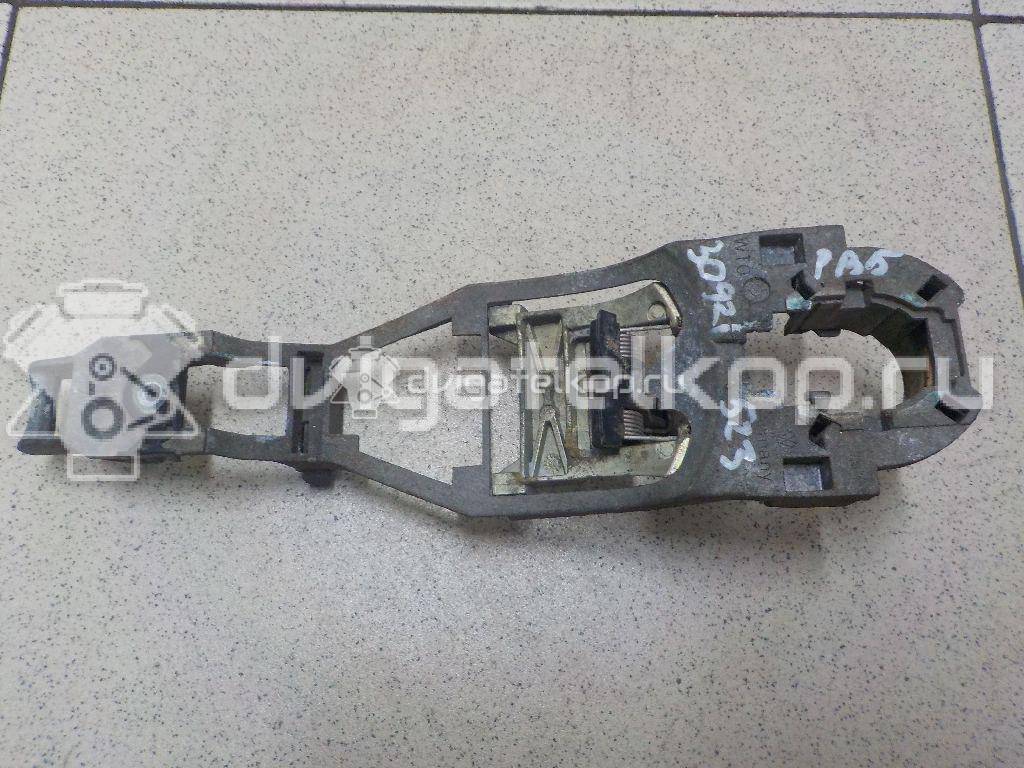 Фото Кронштейн ручки  3b0837886d для audi TT(8N) {forloop.counter}}