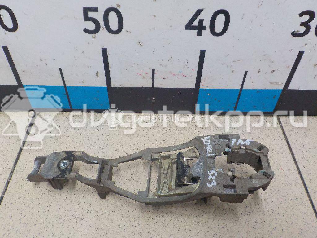 Фото Кронштейн ручки  3b0837886d для audi TT(8N) {forloop.counter}}