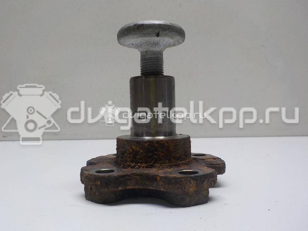 Фото Цапфа (п.з.к.)  5Q0501117A для Seat Leon {forloop.counter}}