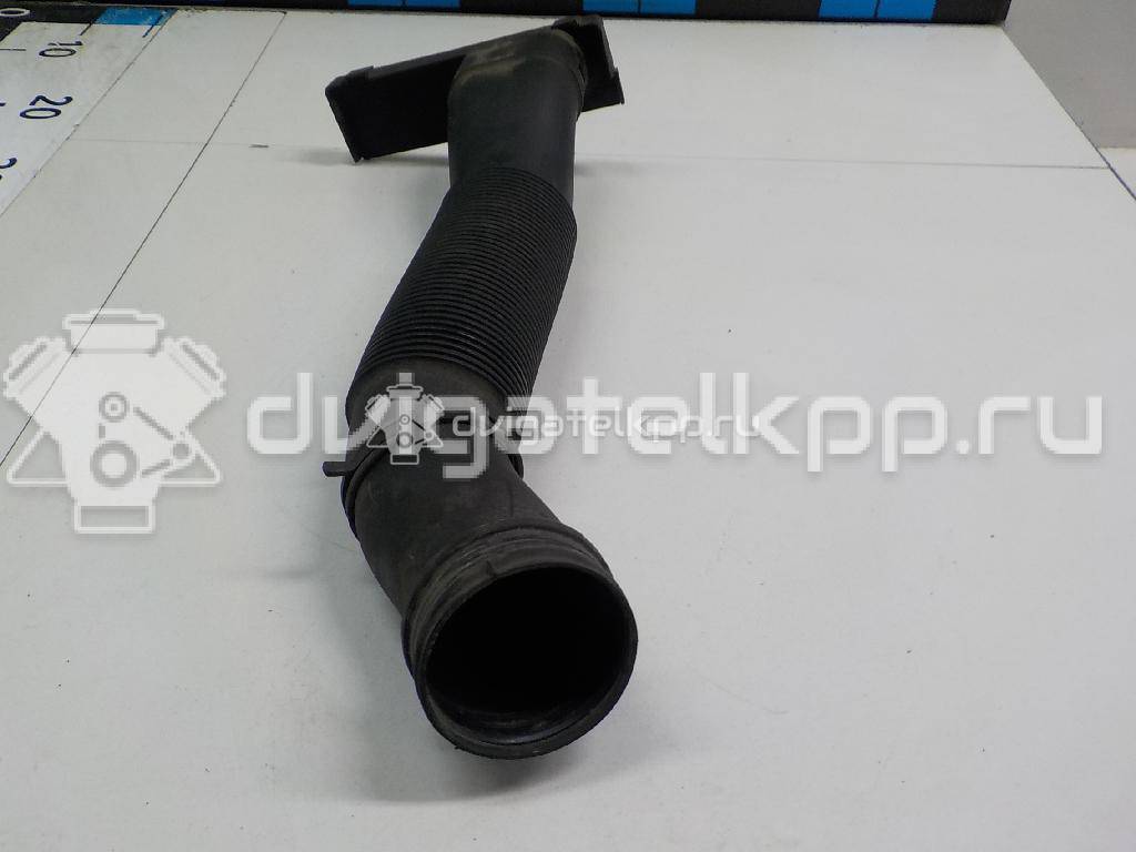Фото Патрубок воздушного фильтра  6R0129618B для Volkswagen / Seat {forloop.counter}}
