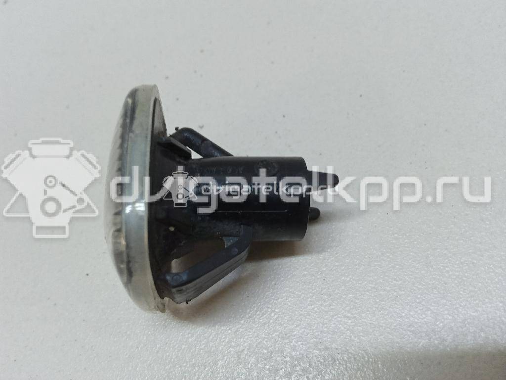 Фото Повторитель на крыло белый  1U0949127B для Skoda Roomster 5J / Octaviaii 1Z3 / Fabia / Octavia / Superb {forloop.counter}}