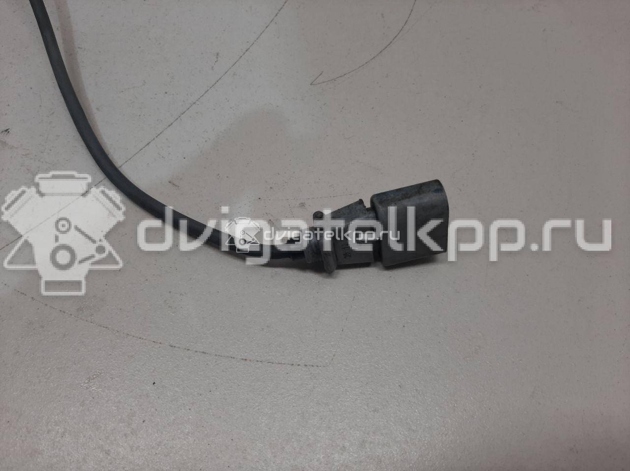 Фото Датчик положения распредвала  076906433 для Skoda Roomster 5J / Octaviaii 1Z3 / Yeti 5L / Fabia / Octavia {forloop.counter}}