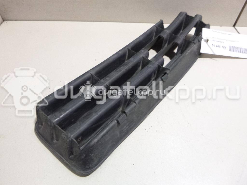 Фото Решетка в бампер левая  1U0807367B для Skoda Octavia {forloop.counter}}