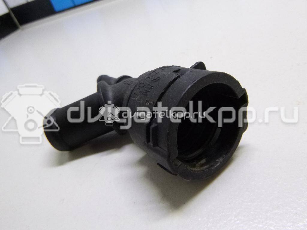 Фото Фланец двигателя системы охлаждения  1J0122291B для Skoda Octavia / Rapid {forloop.counter}}