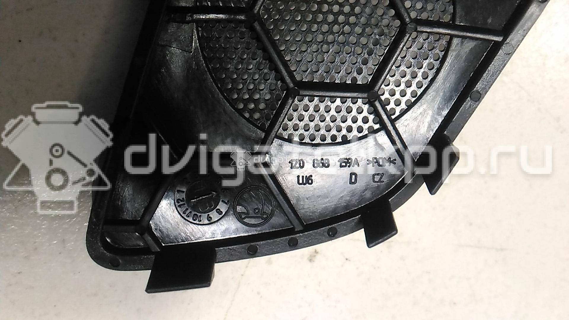 Фото Решетка динамика  1Z0868159A для skoda Octavia (A5 1Z-) {forloop.counter}}