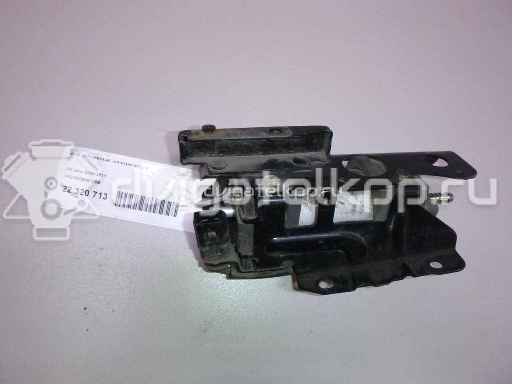 Фото Насос топливный электрический  5N0906129B для Skoda Octavia / Yeti 5L / Octaviaii 1Z3 / Superb {forloop.counter}}