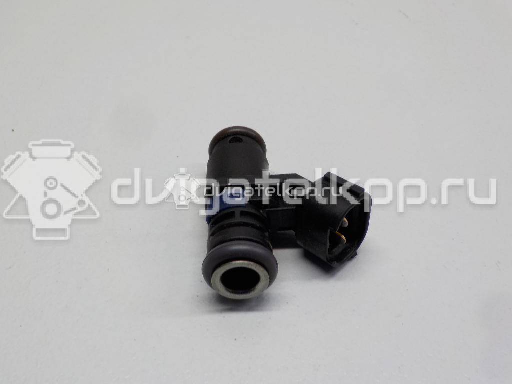 Фото Форсунка инжекторная электрическая  04E906031F для Skoda / Volkswagen / Seat {forloop.counter}}