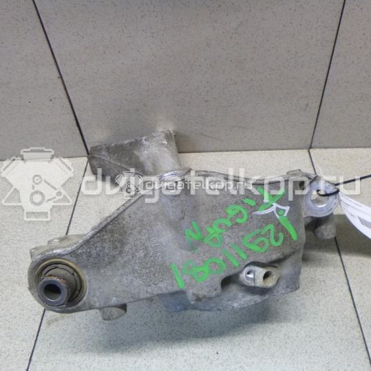 Фото Кулак поворотный задний правый  3c0505434g для audi Q3