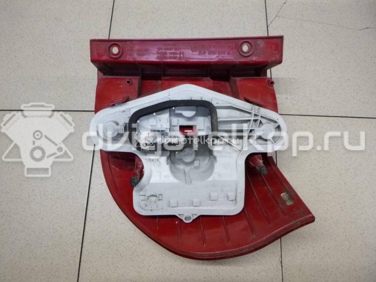 Фото Фонарь задний левый  5L0945111 для Skoda Yeti 5L {forloop.counter}}