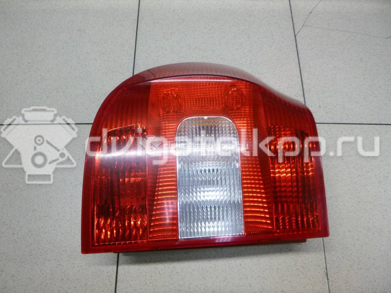 Фото Фонарь задний левый  5L0945111 для Skoda Yeti 5L {forloop.counter}}
