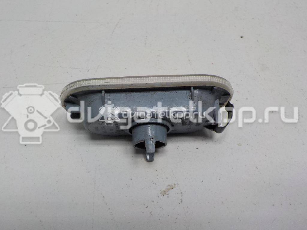 Фото Повторитель на крыло  7H0949117A для Volkswagen Up 121, 122, Bl1, Bl2 / Amarok S1B / Bora / Multivan / Sharan {forloop.counter}}