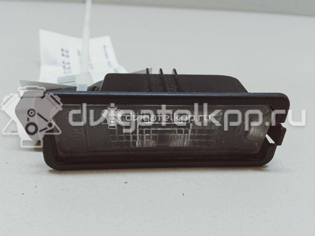 Фото Фонарь подсветки номера  1K8943021 для Volkswagen Scirocco / Polo / Touran / Amarok S1B / New Beetle {forloop.counter}}