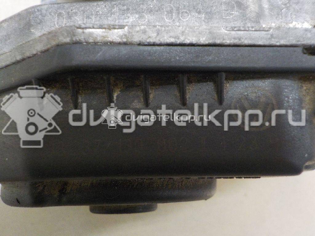 Фото Заслонка дроссельная электрическая  030133064D для Volkswagen Polo / Caddy / Vento 1H2 / Golf {forloop.counter}}