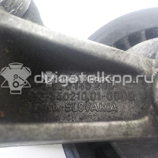 Фото Ролик руч.ремня с кронштейном  076145261A для Volkswagen Transporter / Lt / Crafter