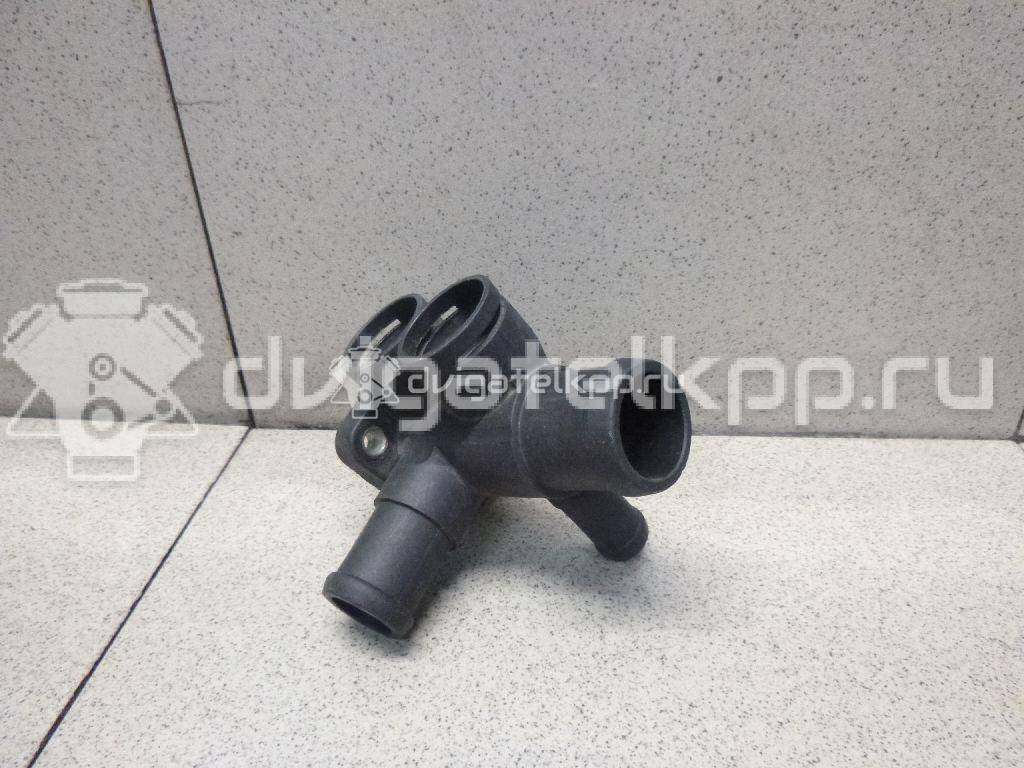 Фото Фланец двигателя системы охлаждения  037121133C для Volkswagen Golf / Passat / Transporter / Caddy / Jetta {forloop.counter}}