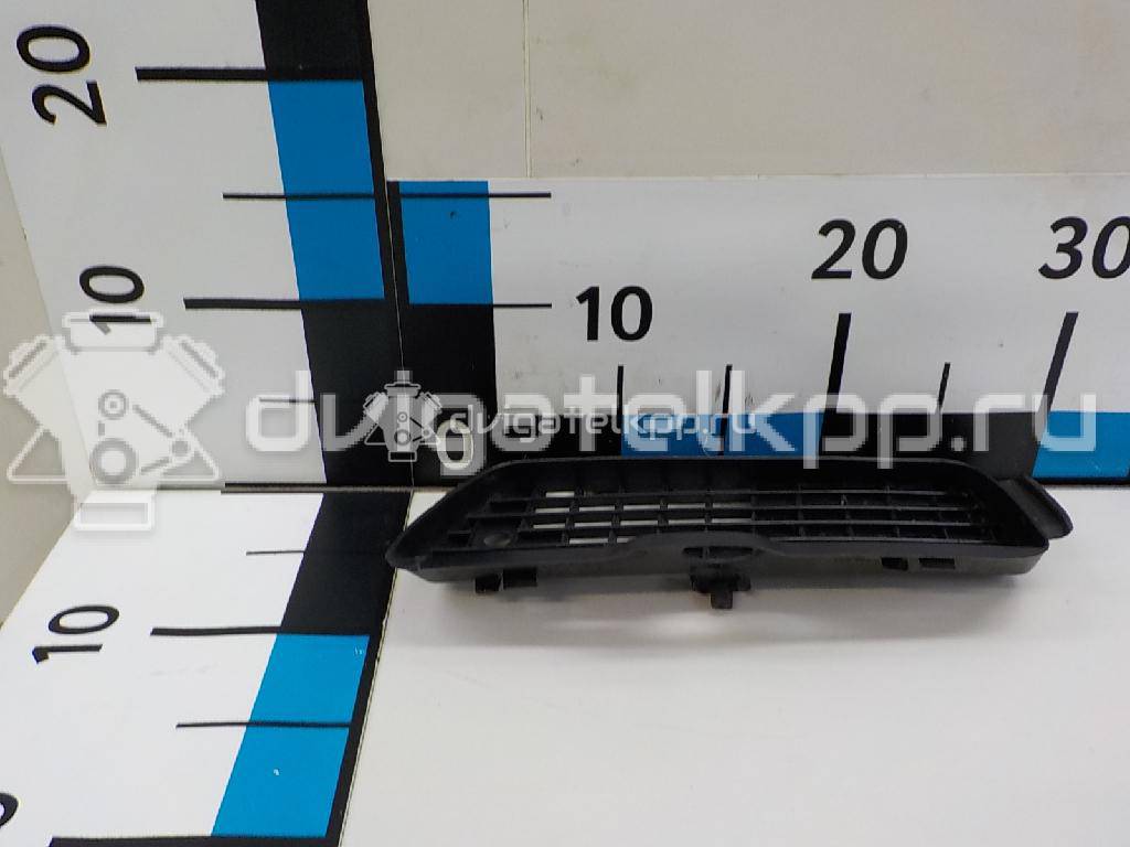 Фото Решетка в бампер правая  1H6853666A01C для Volkswagen Golf {forloop.counter}}