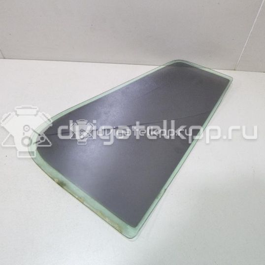 Фото Стекло двери задней левой (форточка)  1J6845215D для Volkswagen Golf