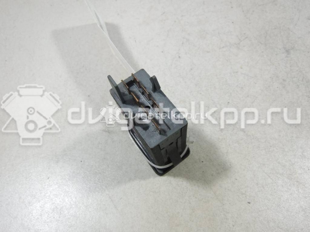 Фото Кнопка аварийной сигнализации  1J0953235C для Volkswagen Bora / Golf {forloop.counter}}