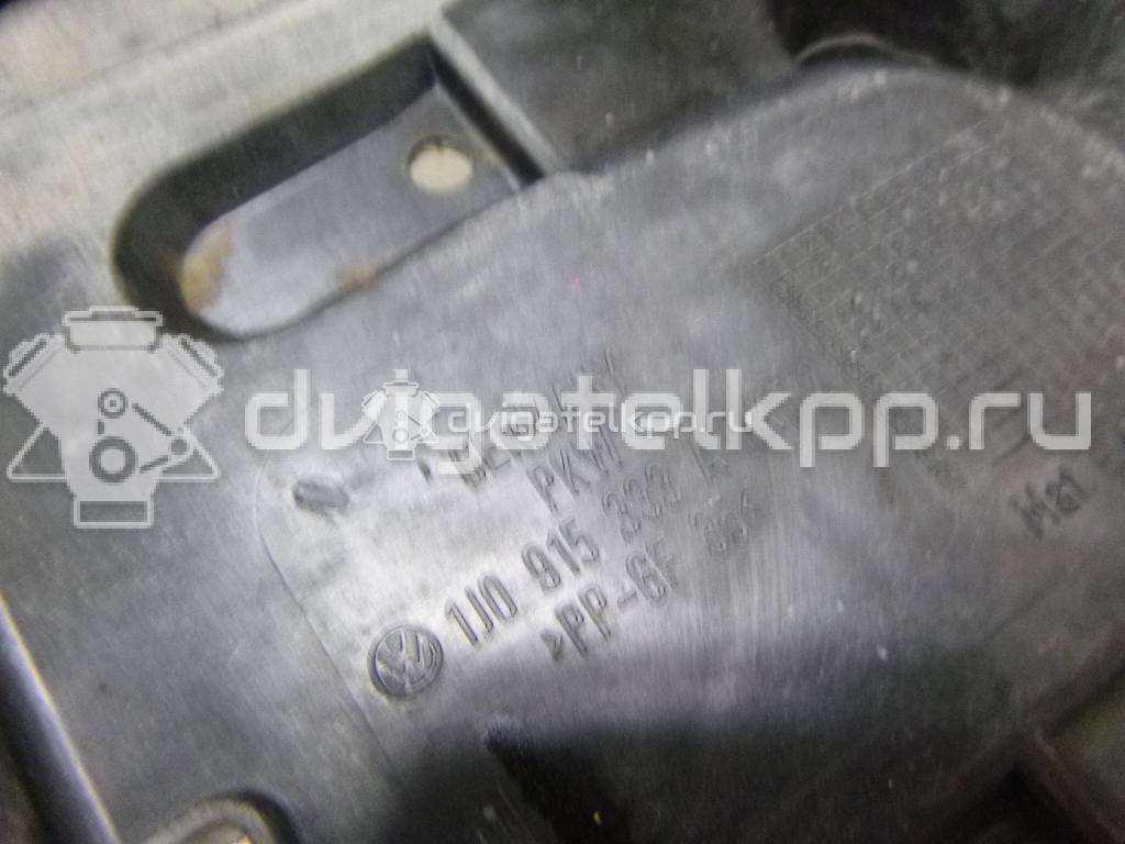 Фото Крепление АКБ (корпус/подставка)  1J0915333A для Volkswagen Bora / Jetta / Golf {forloop.counter}}